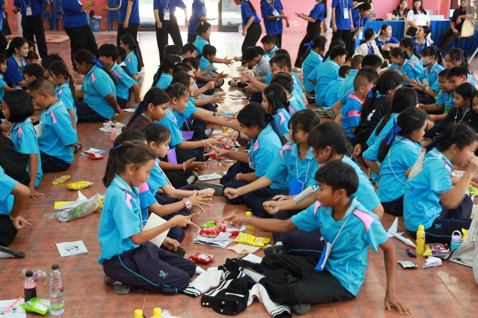 400. วันที่ 27 มกราคม 2569 โปรแกรมวิชาวิทยาศาสตร์ทั่วไป ได้จัดค่ายสเต็มศึกษาให้กับนักเรียนชั้นประถมศึกษาปีที่1-6 ณ โรงเรียนอนุบาลคลองขลุง จ.กำแพงเพชร